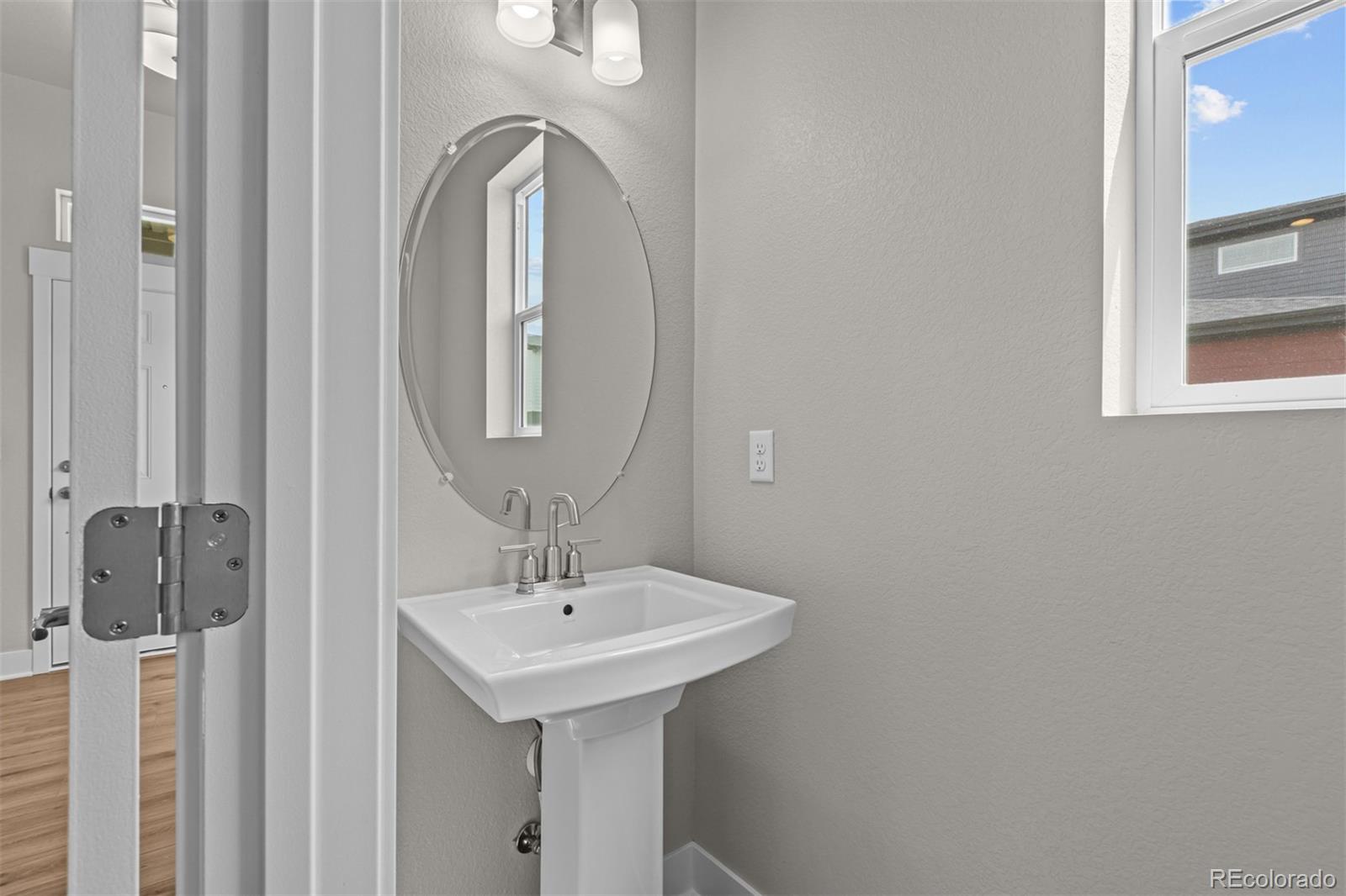 MLS Image #16 for 21034 e 63rd drive,aurora, Colorado