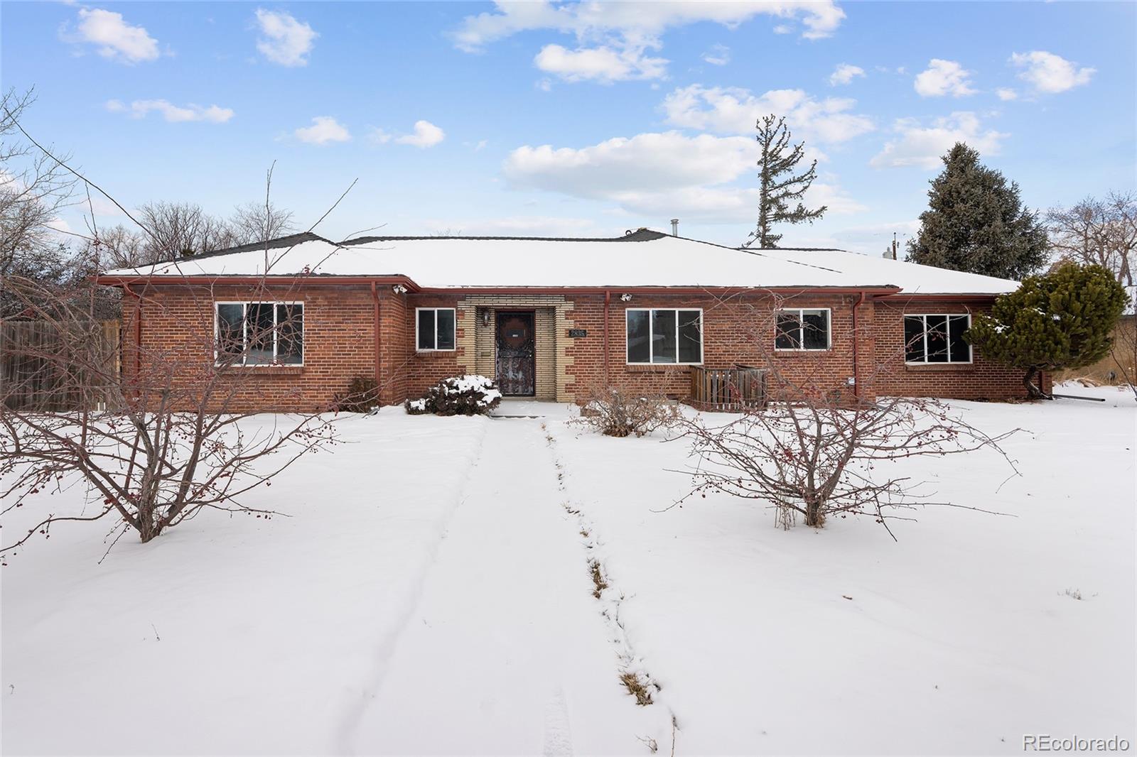 MLS Image #24 for 2835 n monaco street parkway,denver, Colorado