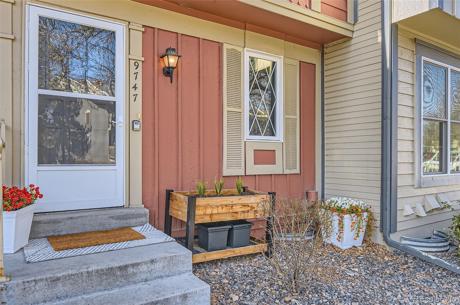 MLS Image #3 for 9747 w cornell place,lakewood, Colorado