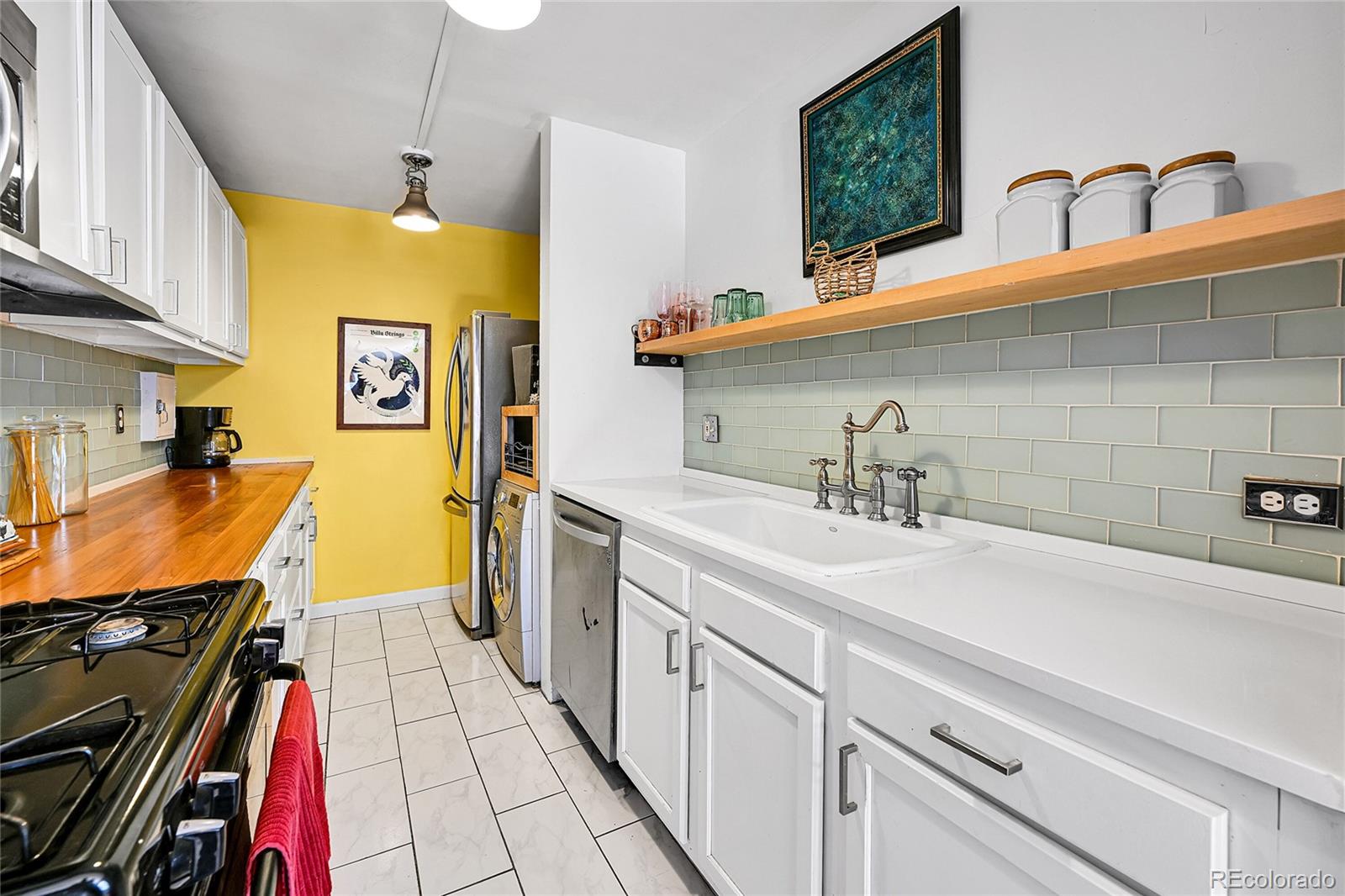 MLS Image #12 for 85 n ogden street,denver, Colorado