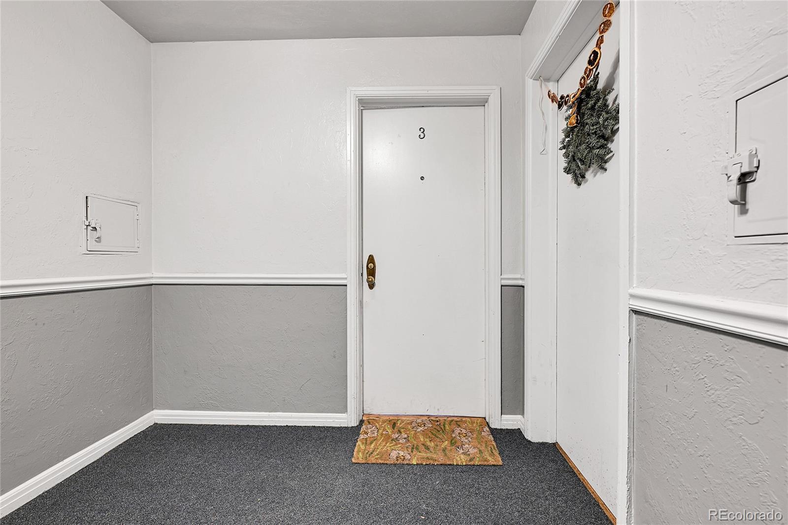 MLS Image #2 for 85 n ogden street,denver, Colorado