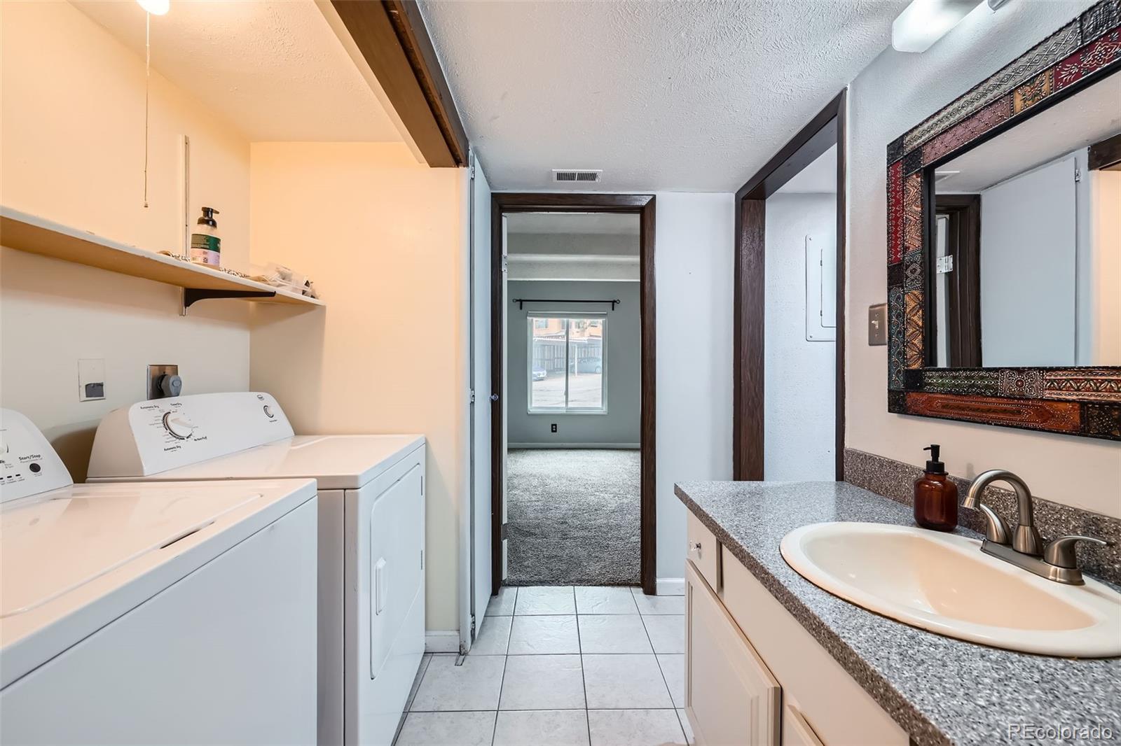 MLS Image #18 for 2525 s dayton way,denver, Colorado