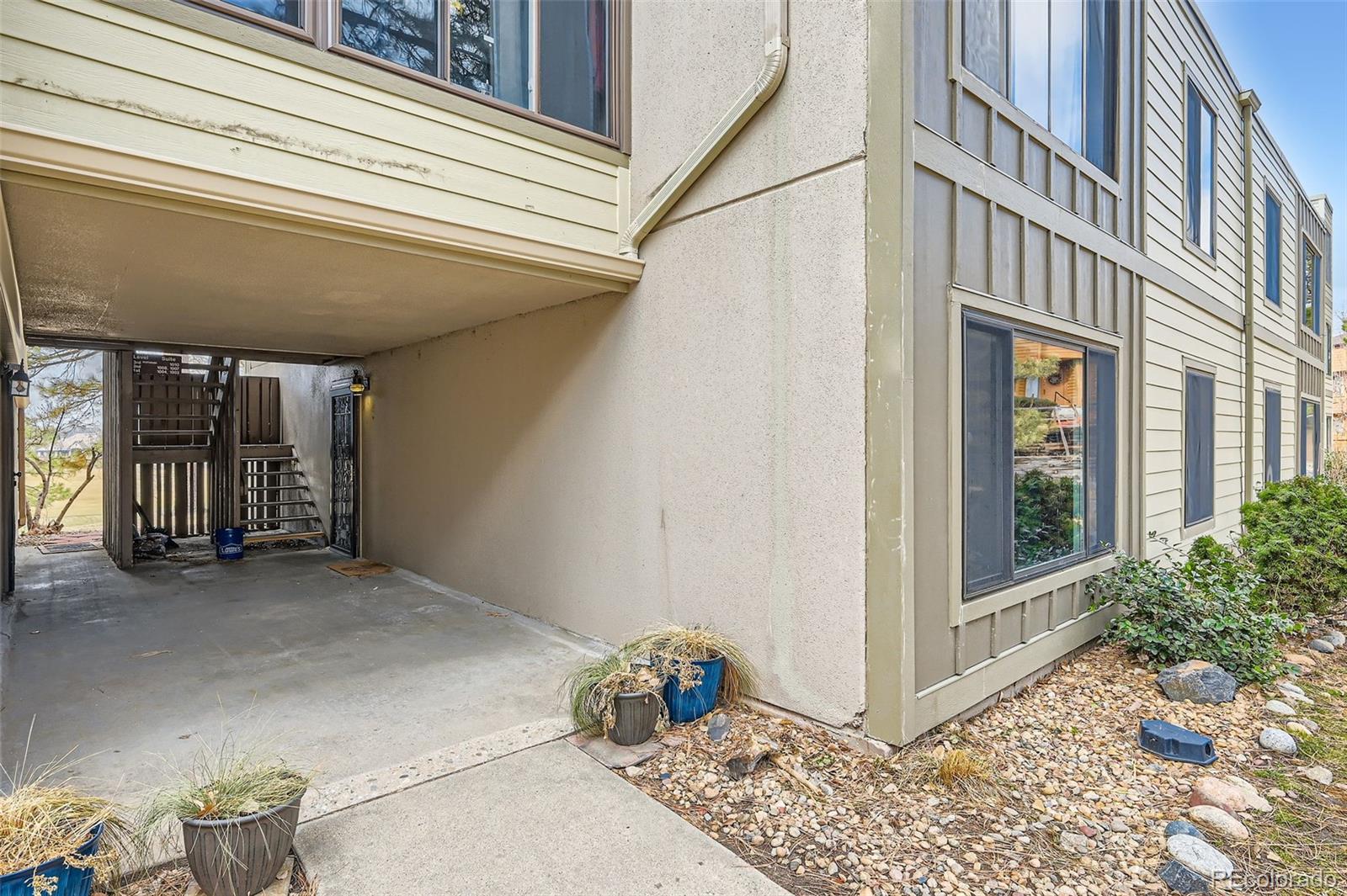 MLS Image #2 for 2525 s dayton way,denver, Colorado