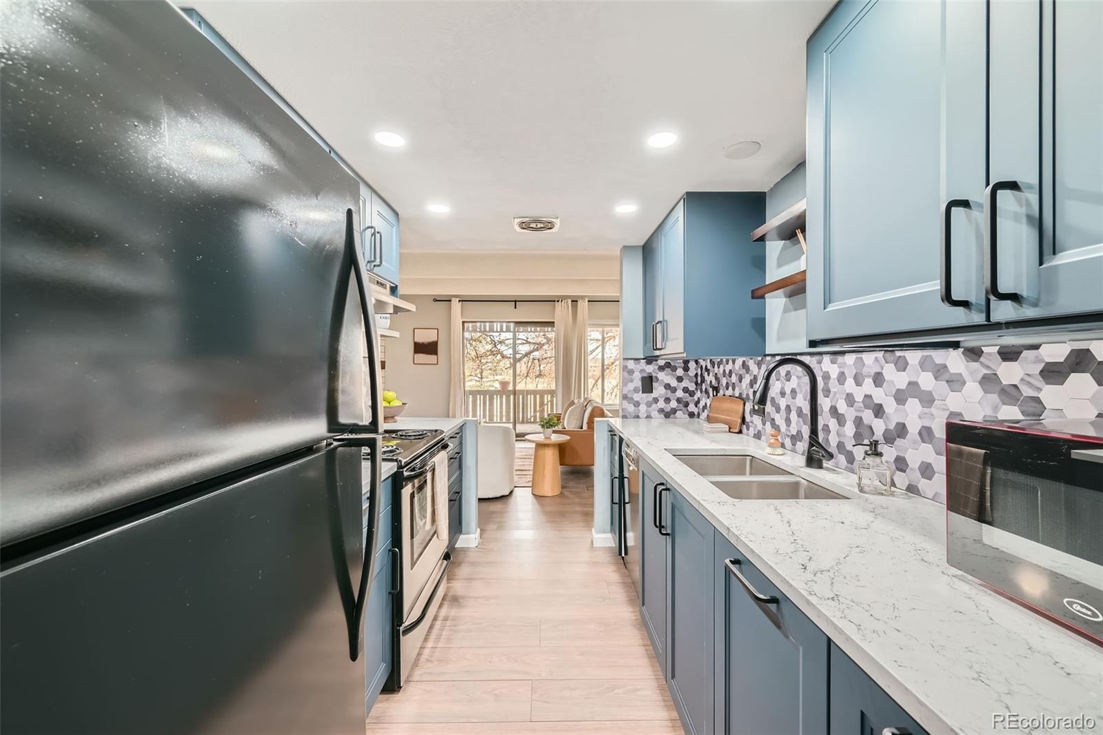 MLS Image #9 for 2525 s dayton way,denver, Colorado