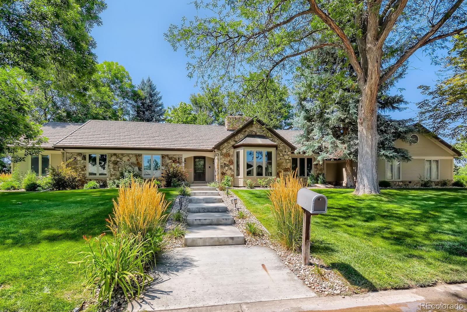 MLS Image #1 for 13  club lane,littleton, Colorado