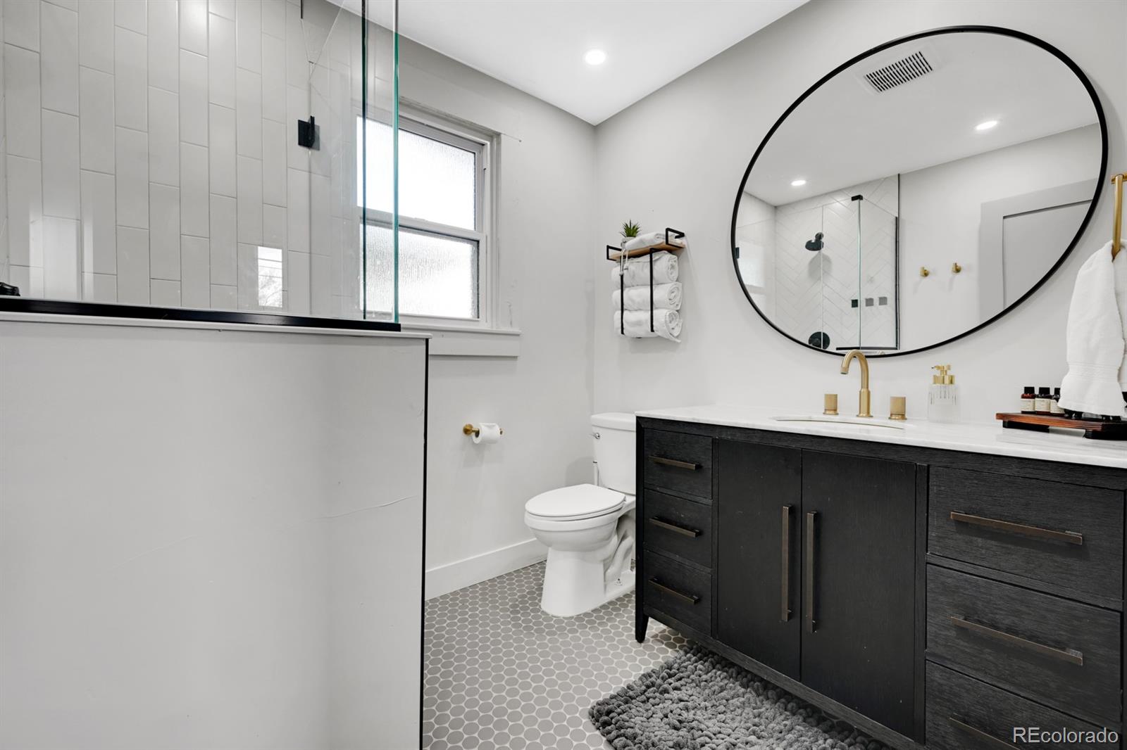 MLS Image #9 for 1402  meade street,denver, Colorado