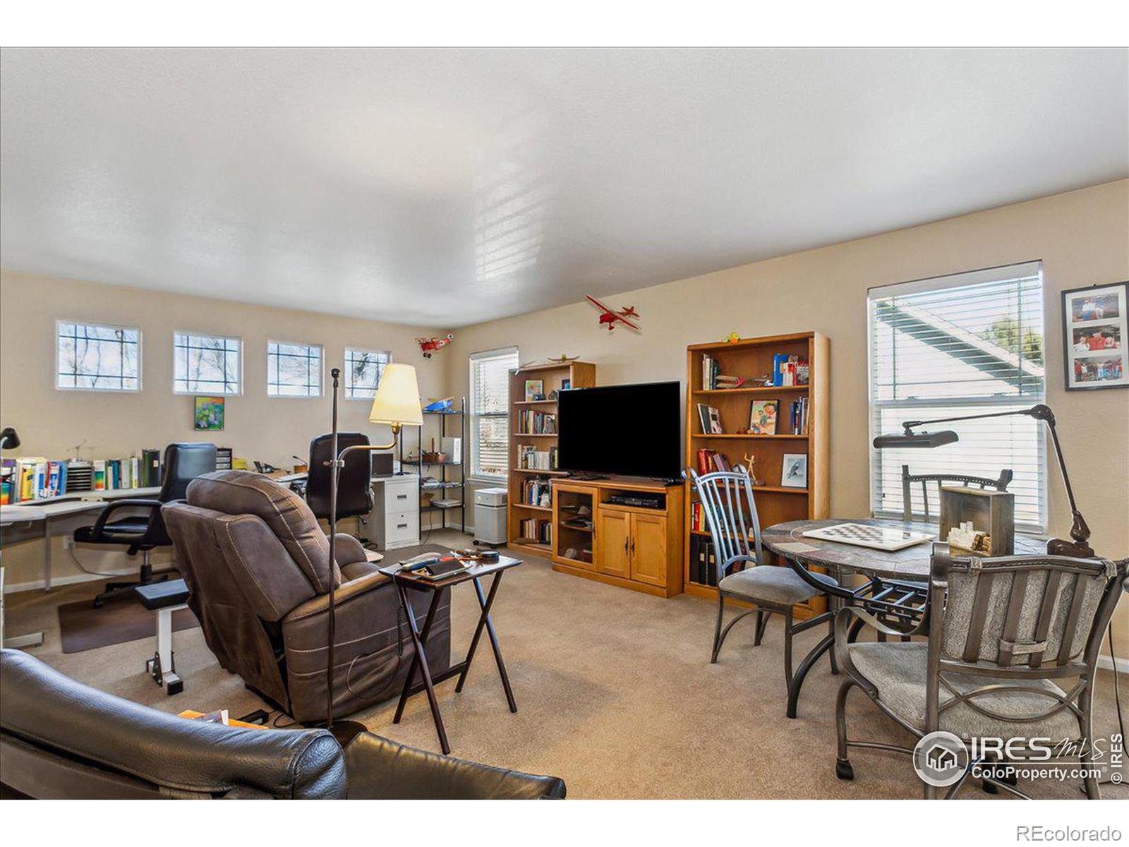 MLS Image #14 for 2241  mandarin court,johnstown, Colorado