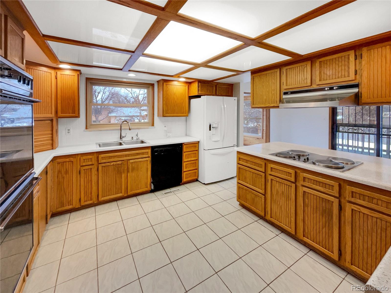 MLS Image #5 for 1394 e panama drive,centennial, Colorado