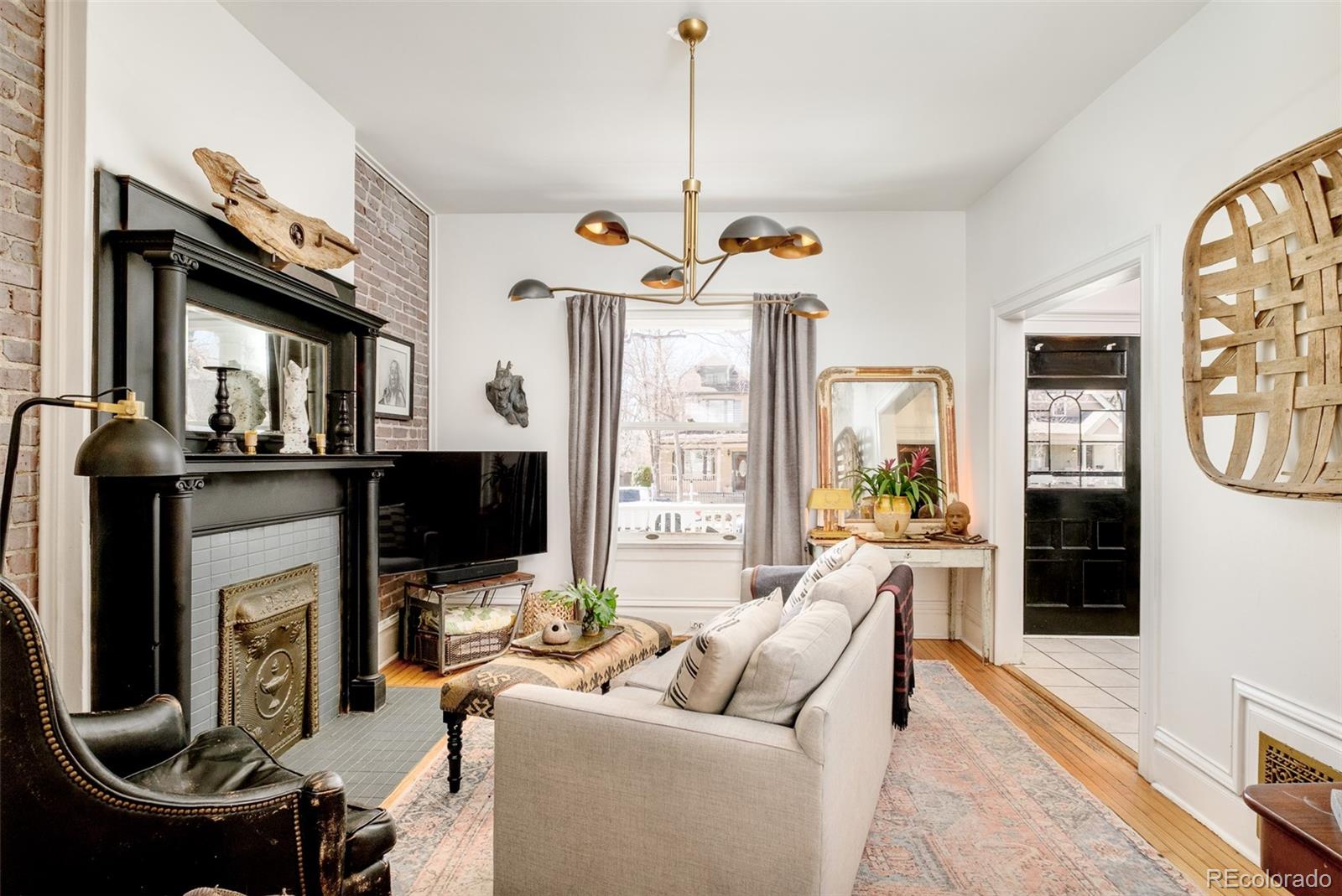 MLS Image #4 for 432 n ogden street,denver, Colorado