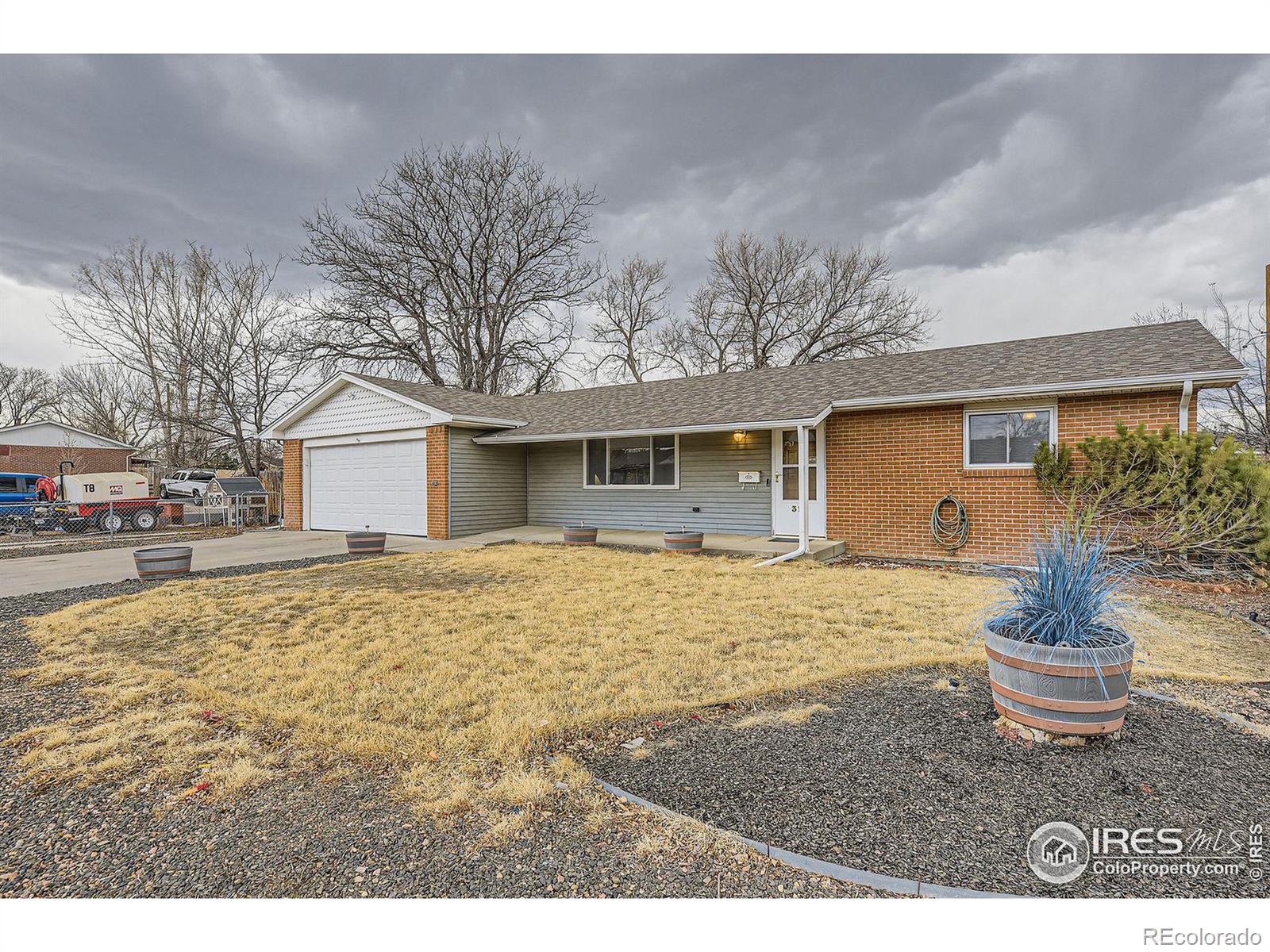 CMA Image for 313  Aspen Drive,Brighton, Colorado