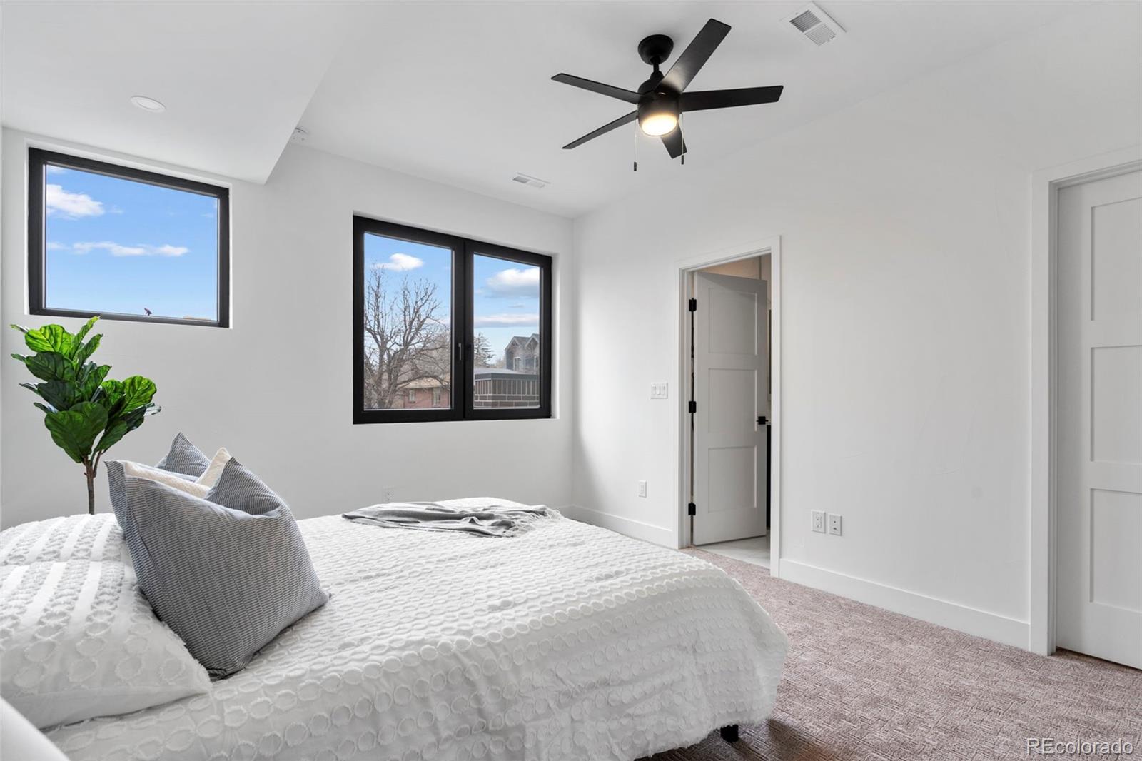 MLS Image #16 for 1250  yates street,denver, Colorado