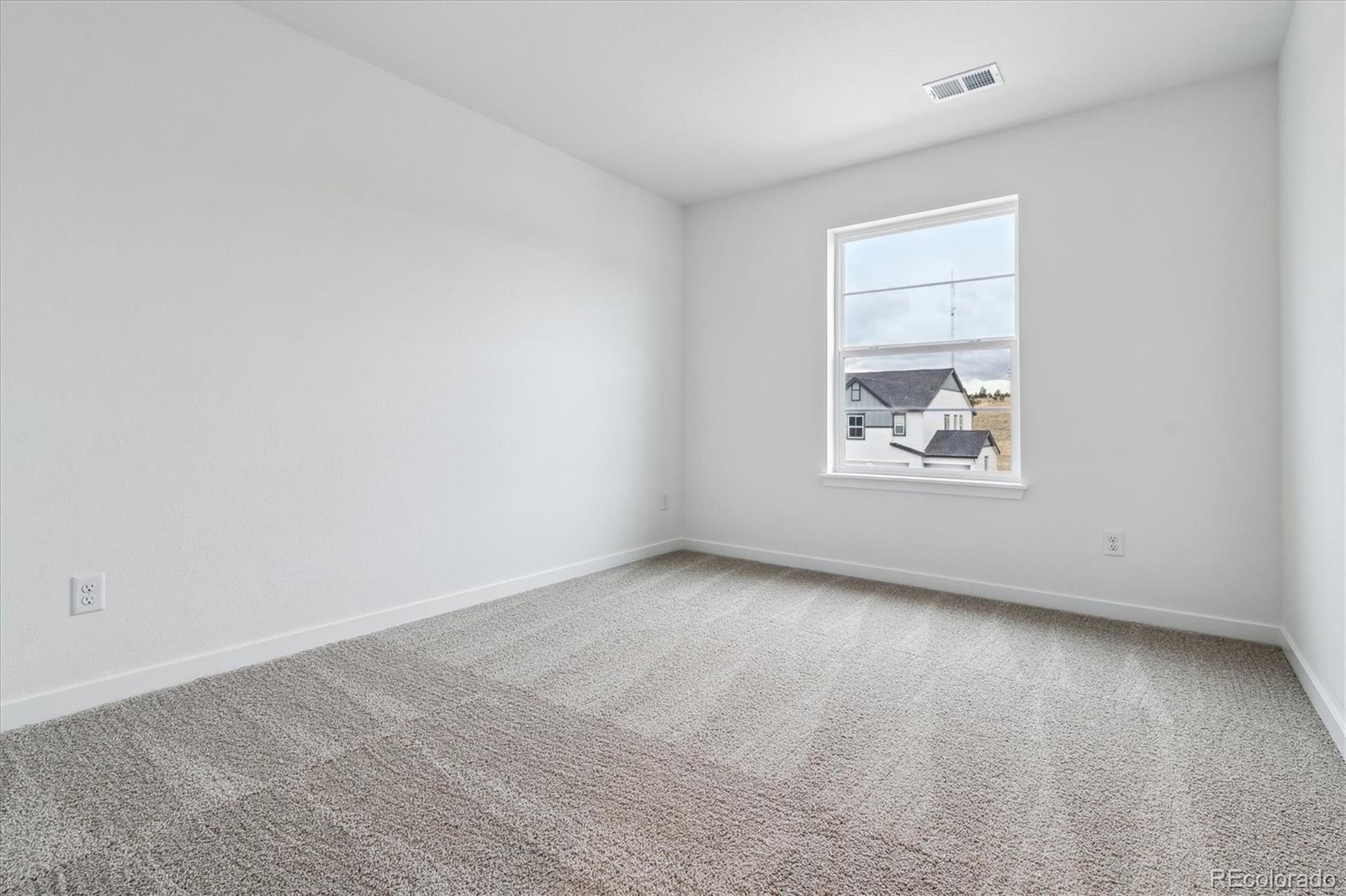 MLS Image #14 for 574  penn road,elizabeth, Colorado