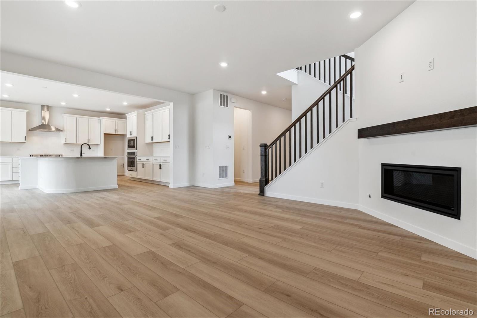 MLS Image #6 for 574  penn road,elizabeth, Colorado