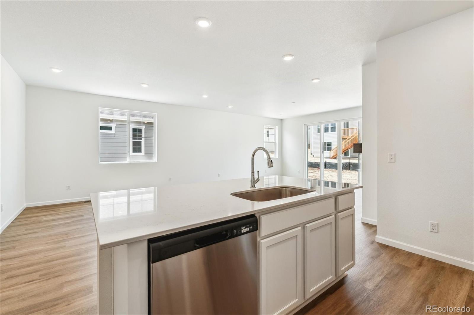 MLS Image #10 for 39171  anthony street,elizabeth, Colorado