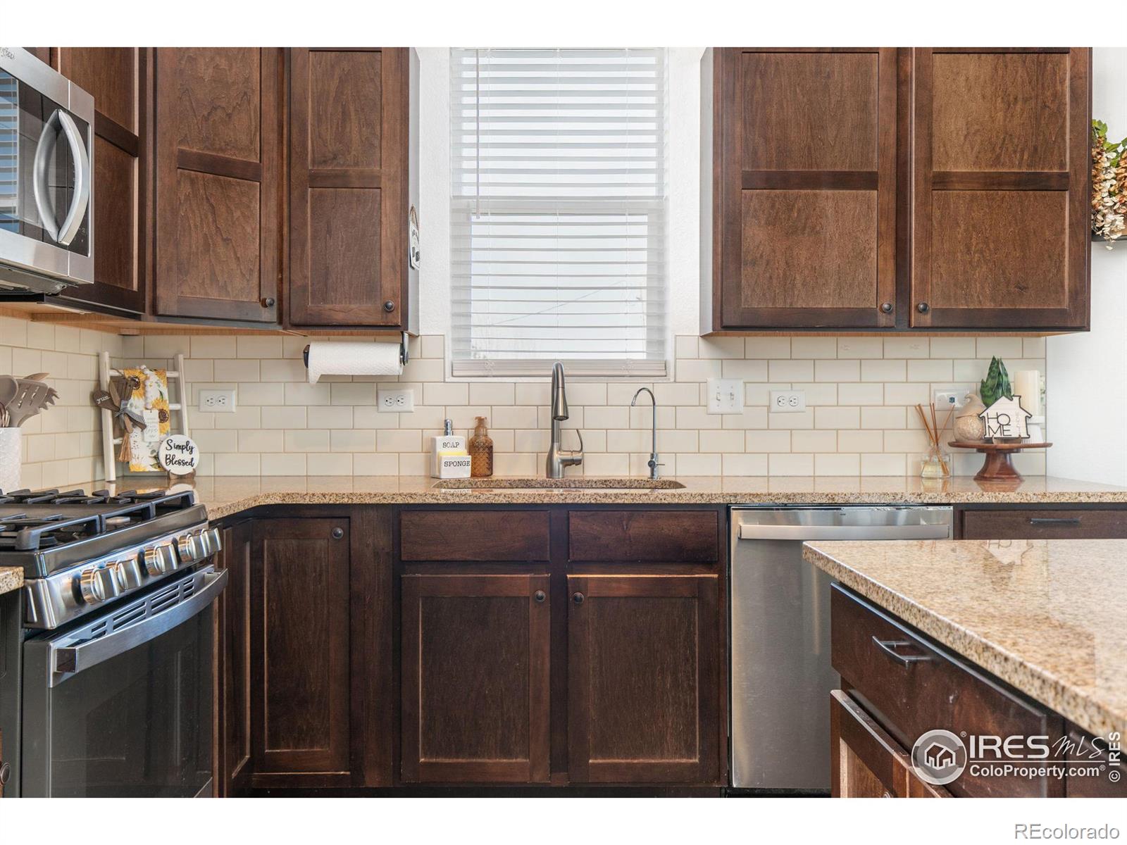 MLS Image #12 for 7263  horsechestnut street,wellington, Colorado