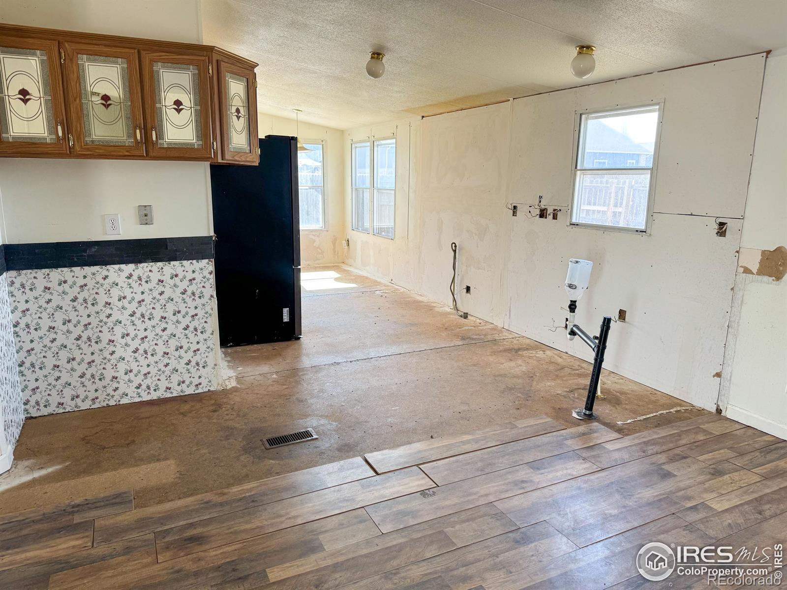 MLS Image #3 for 3437 w 3rd street,greeley, Colorado