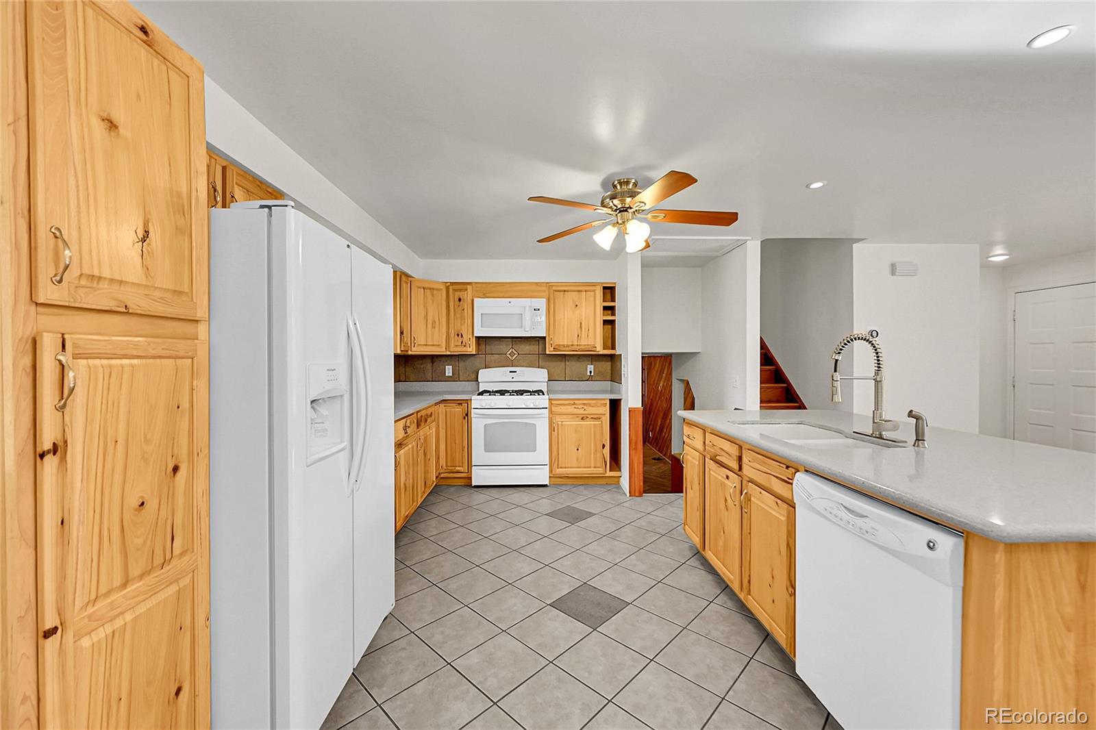 MLS Image #7 for 15017 e greenwood place,aurora, Colorado