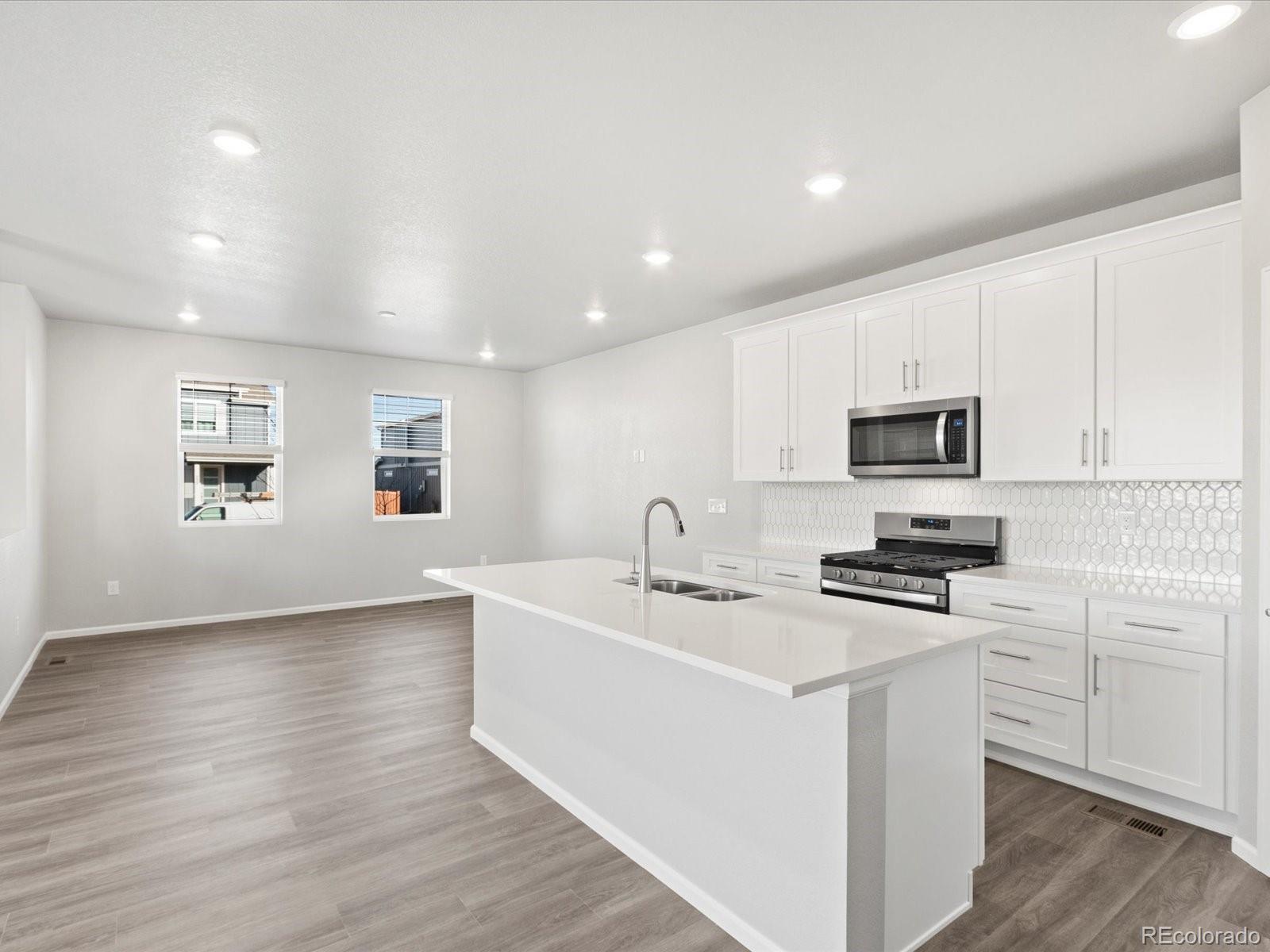 MLS Image #11 for 259 e 4th street,berthoud, Colorado