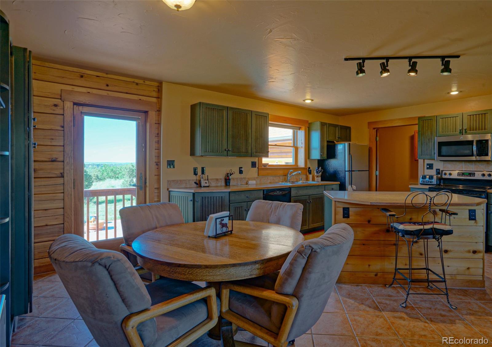 MLS Image #16 for 605 e field street,la veta, Colorado