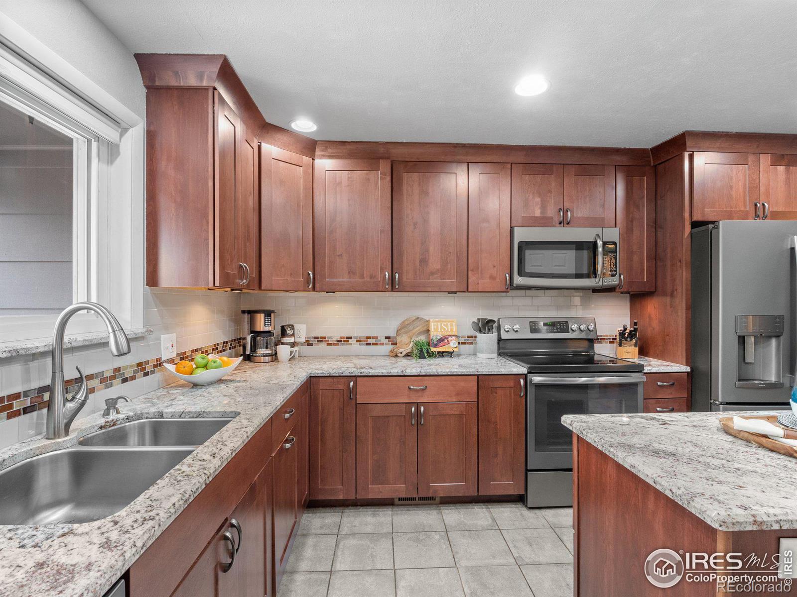 MLS Image #10 for 5854  urban court,arvada, Colorado