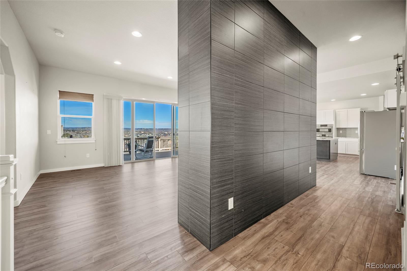MLS Image #8 for 454  eclipse drive,colorado springs, Colorado