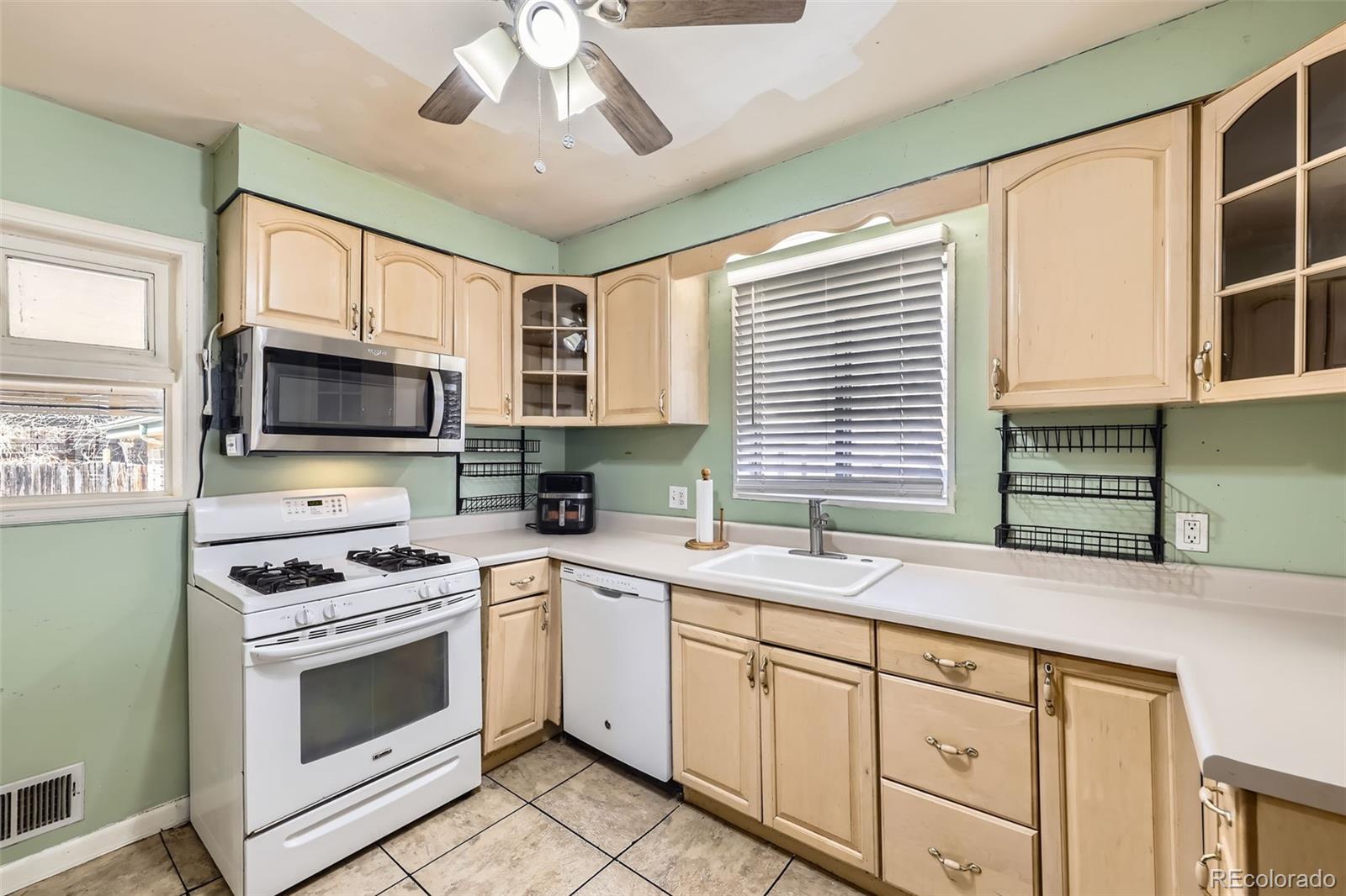 MLS Image #8 for 10705  downing street,northglenn, Colorado