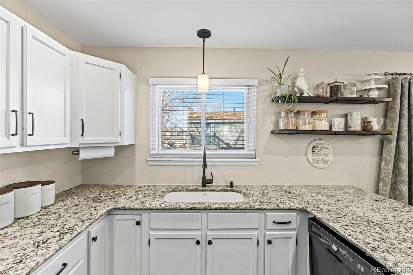 MLS Image #9 for 20349 e powers place,centennial, Colorado