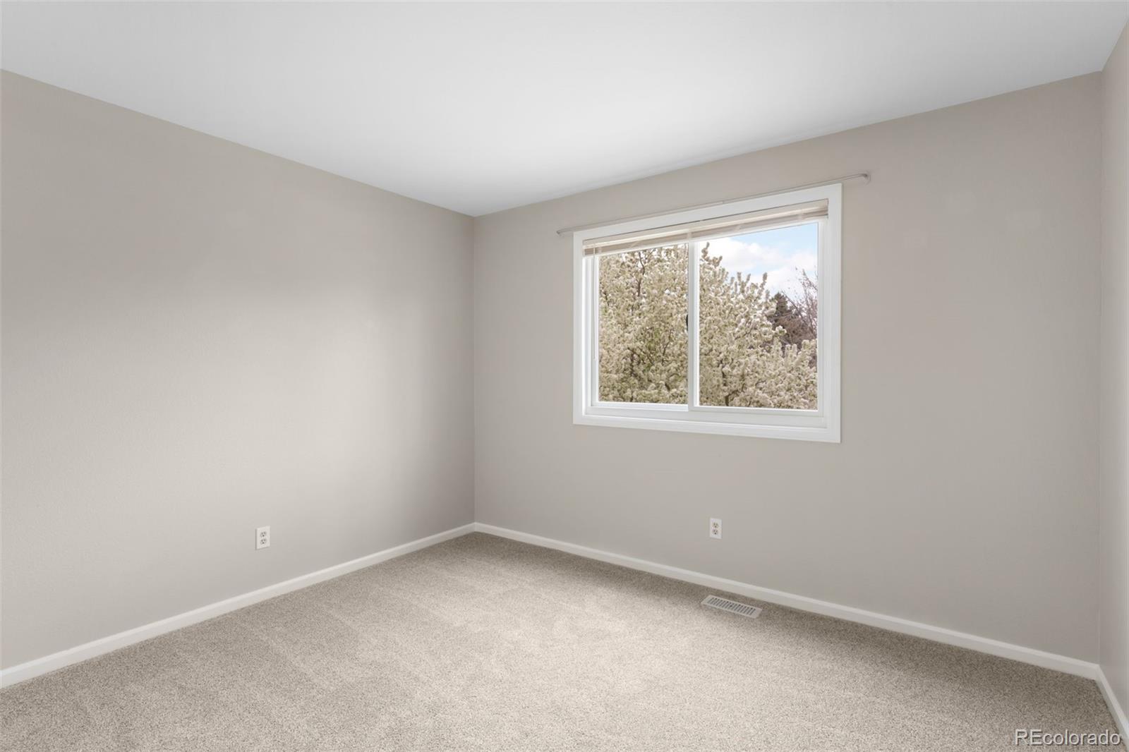 MLS Image #27 for 3205 s tulare court,denver, Colorado