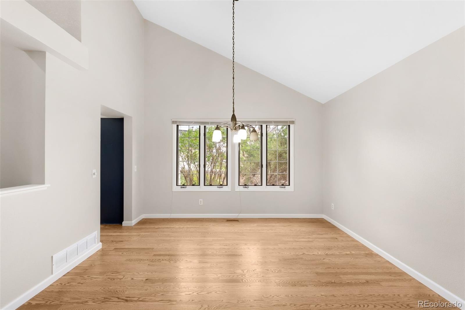 MLS Image #3 for 3205 s tulare court,denver, Colorado