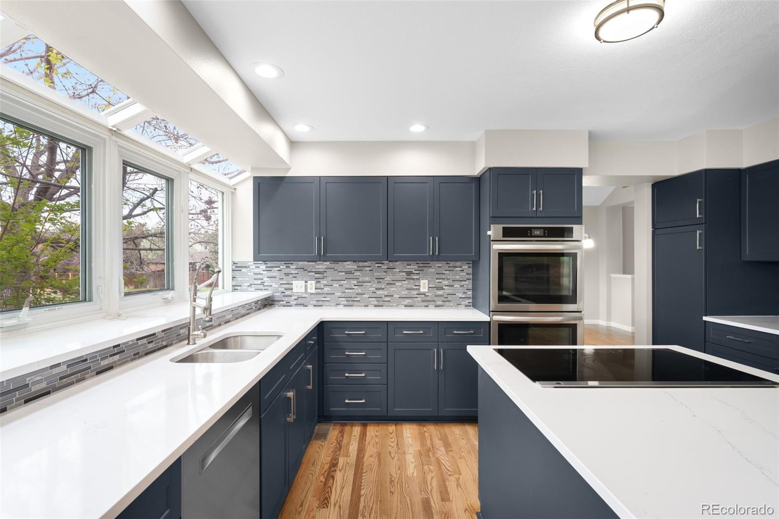 MLS Image #7 for 3205 s tulare court,denver, Colorado
