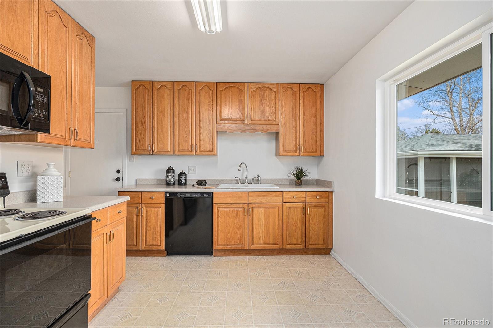 MLS Image #9 for 3276 s osceola street,denver, Colorado