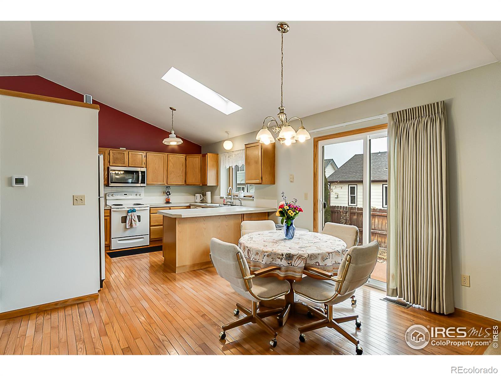 MLS Image #4 for 1875  cambridge court,loveland, Colorado