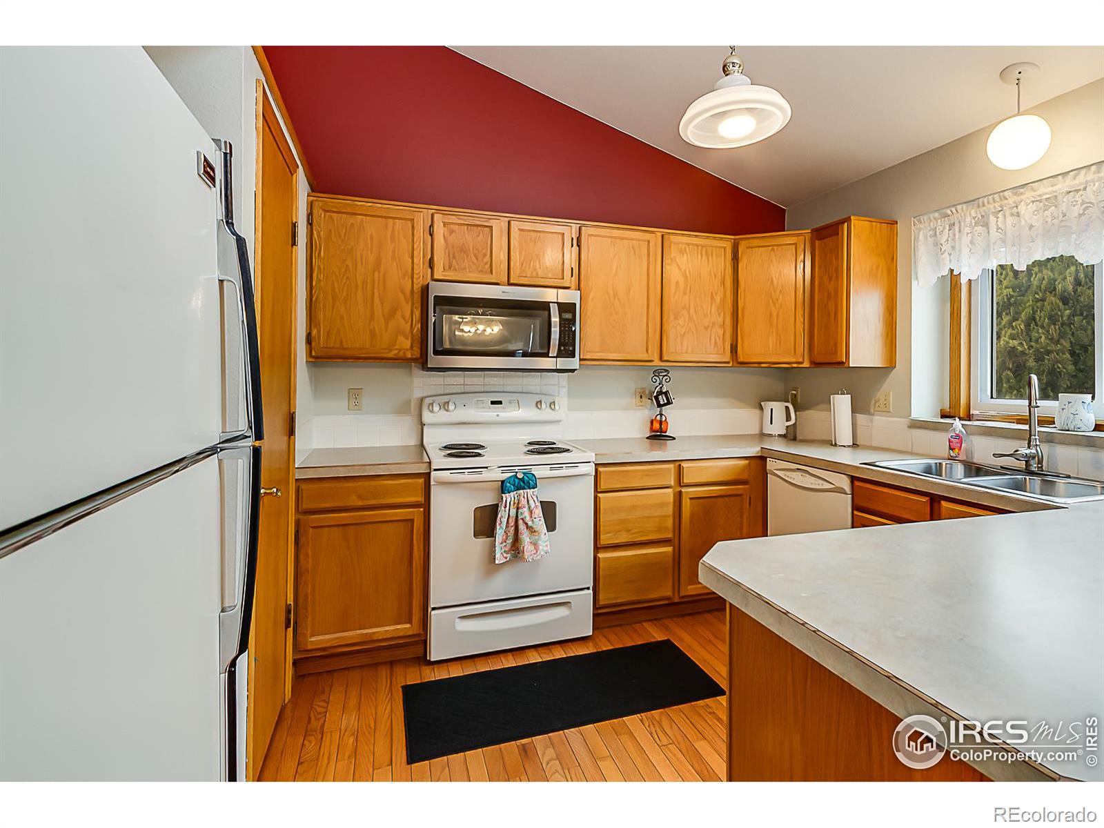 MLS Image #6 for 1875  cambridge court,loveland, Colorado