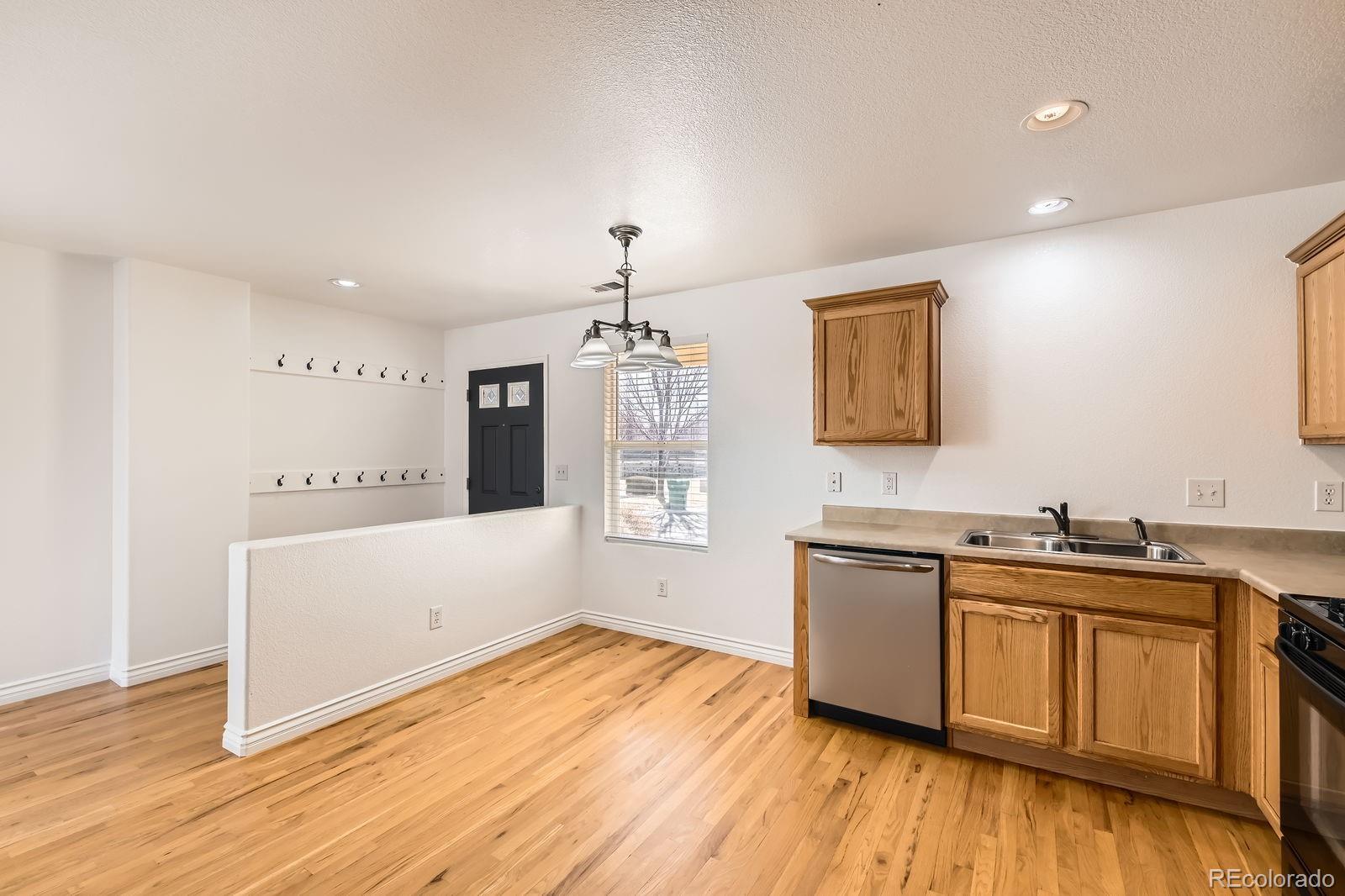 MLS Image #5 for 400  smith circle,erie, Colorado