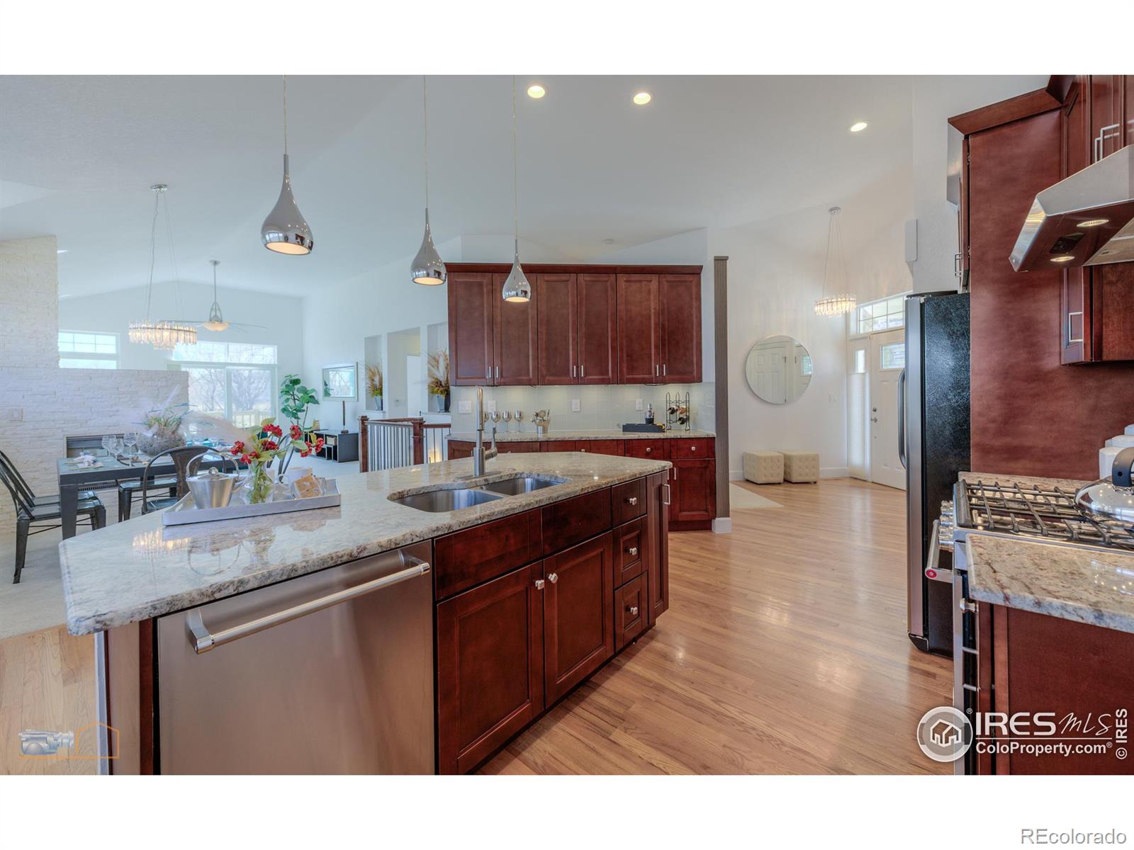 MLS Image #9 for 310  diamond circle,louisville, Colorado