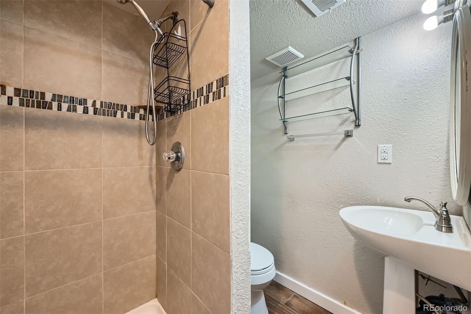 MLS Image #24 for 14462 e mississippi avenue,aurora, Colorado