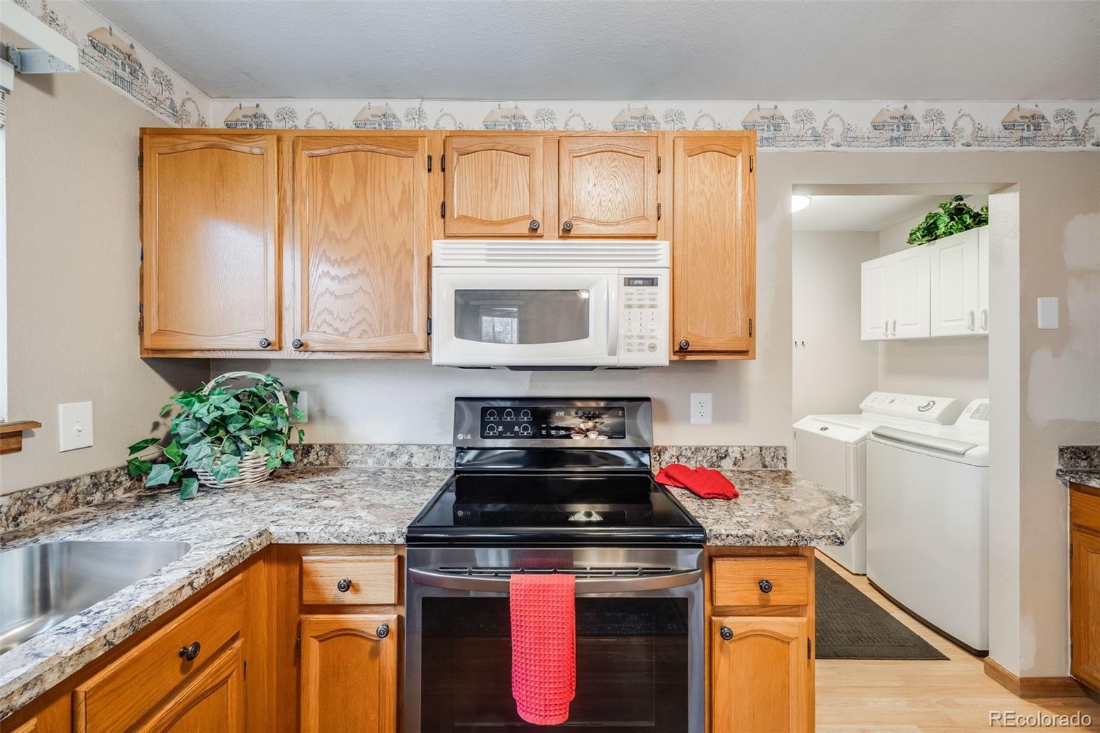 MLS Image #12 for 5689 s youngfield way,littleton, Colorado