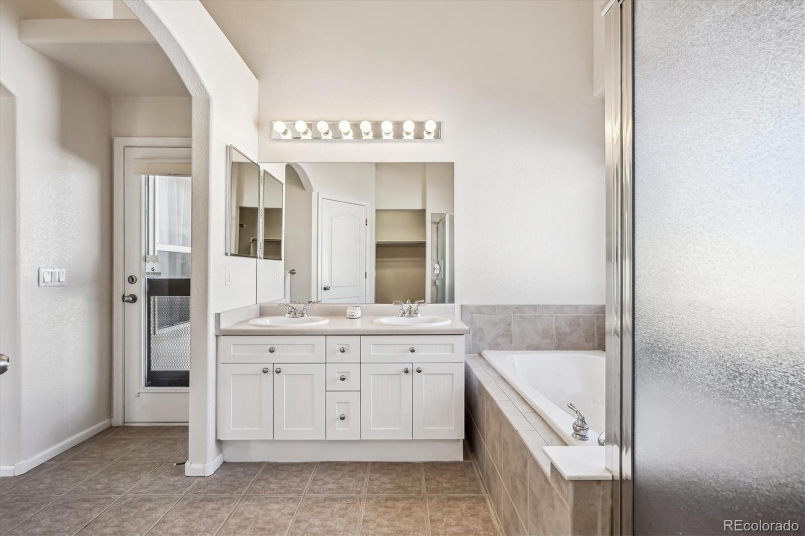 MLS Image #18 for 24783 e arkansas place,aurora, Colorado