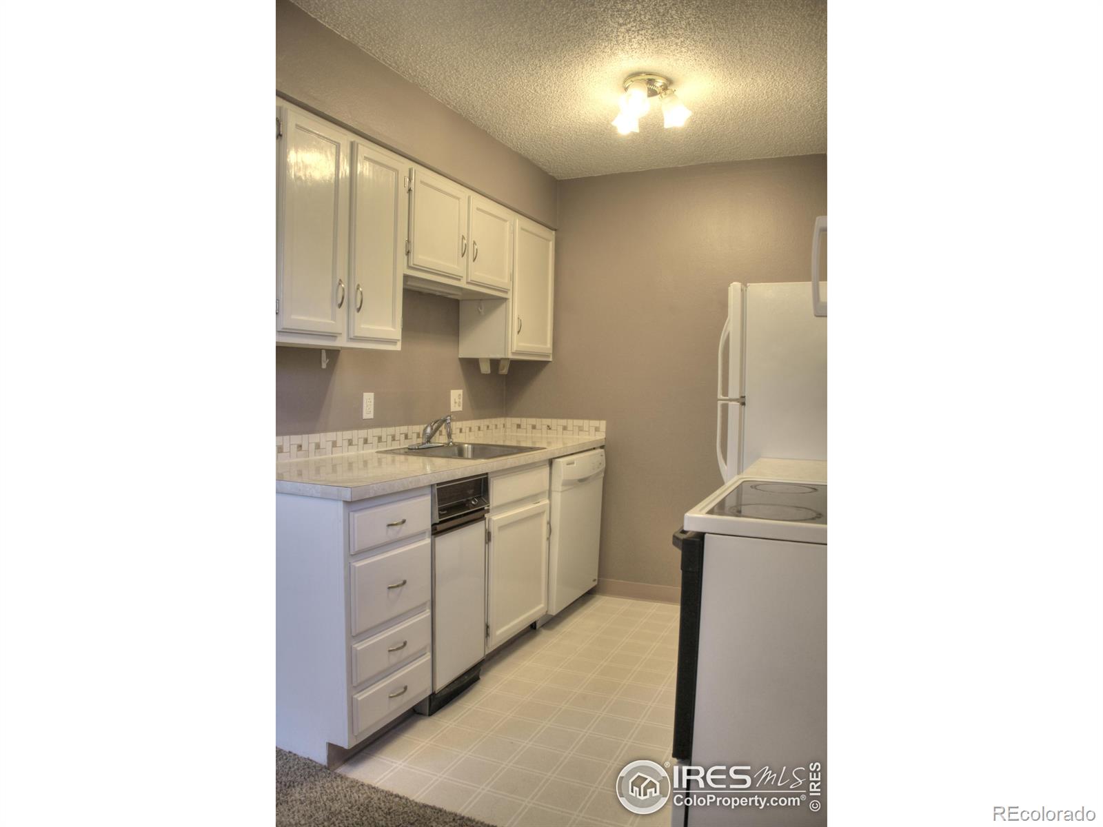 MLS Image #4 for 2877  shadow creek drive,boulder, Colorado