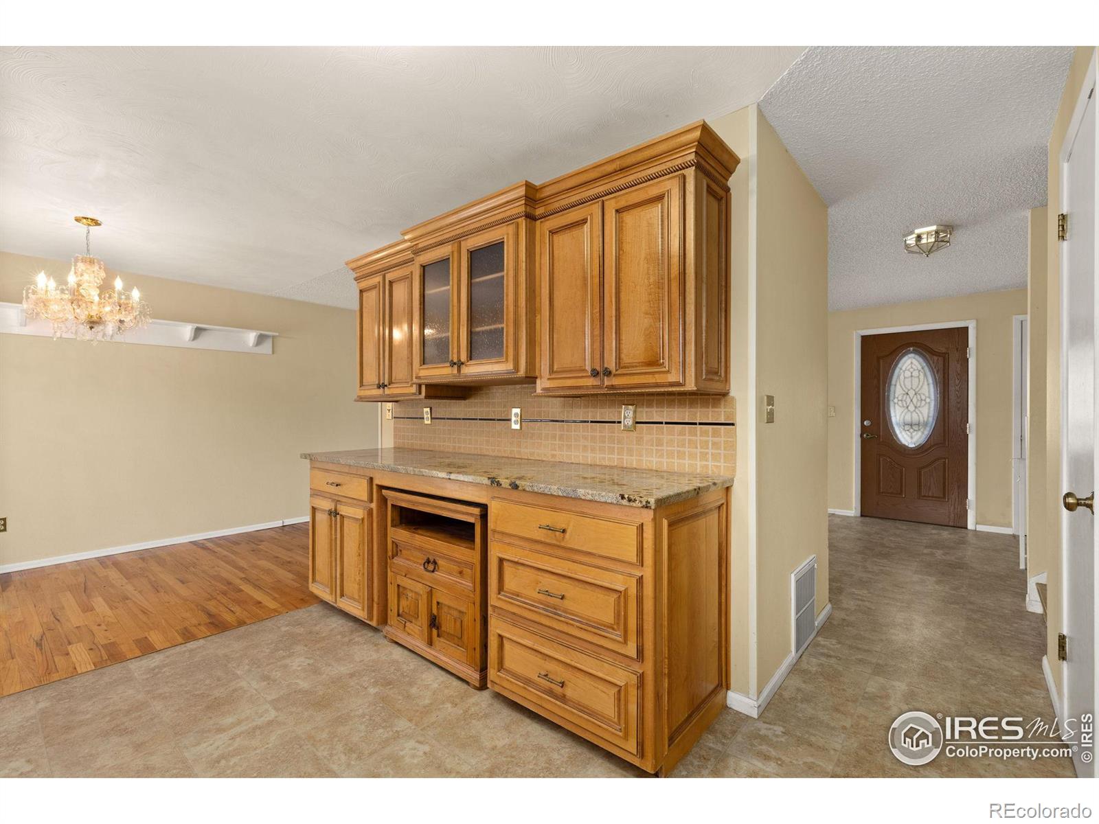 MLS Image #5 for 1614  meeker drive,longmont, Colorado