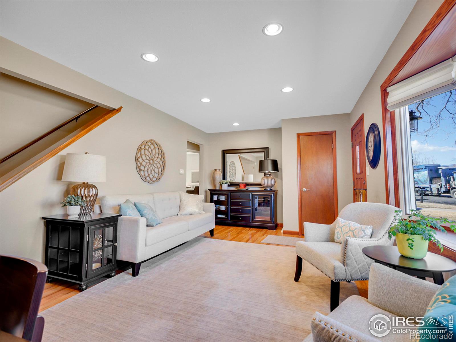 MLS Image #16 for 810  lotus way,broomfield, Colorado