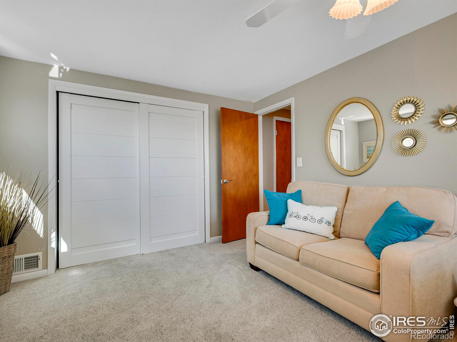 MLS Image #30 for 810  lotus way,broomfield, Colorado