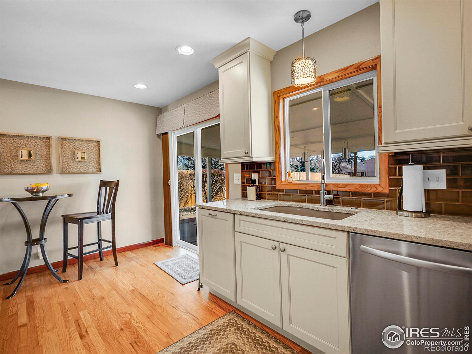 MLS Image #6 for 810  lotus way,broomfield, Colorado