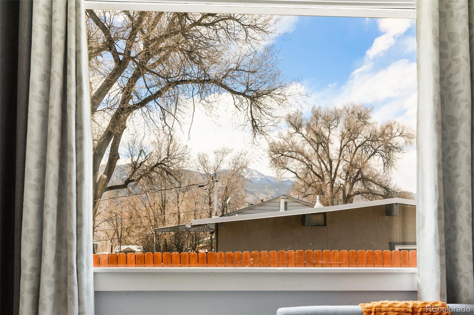 MLS Image #7 for 753 e moreno avenue,colorado springs, Colorado