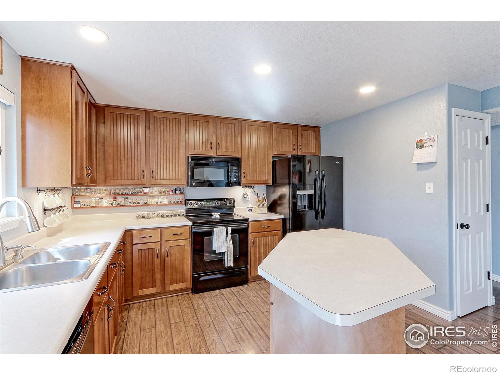 MLS Image #6 for 11537  macon street,henderson, Colorado