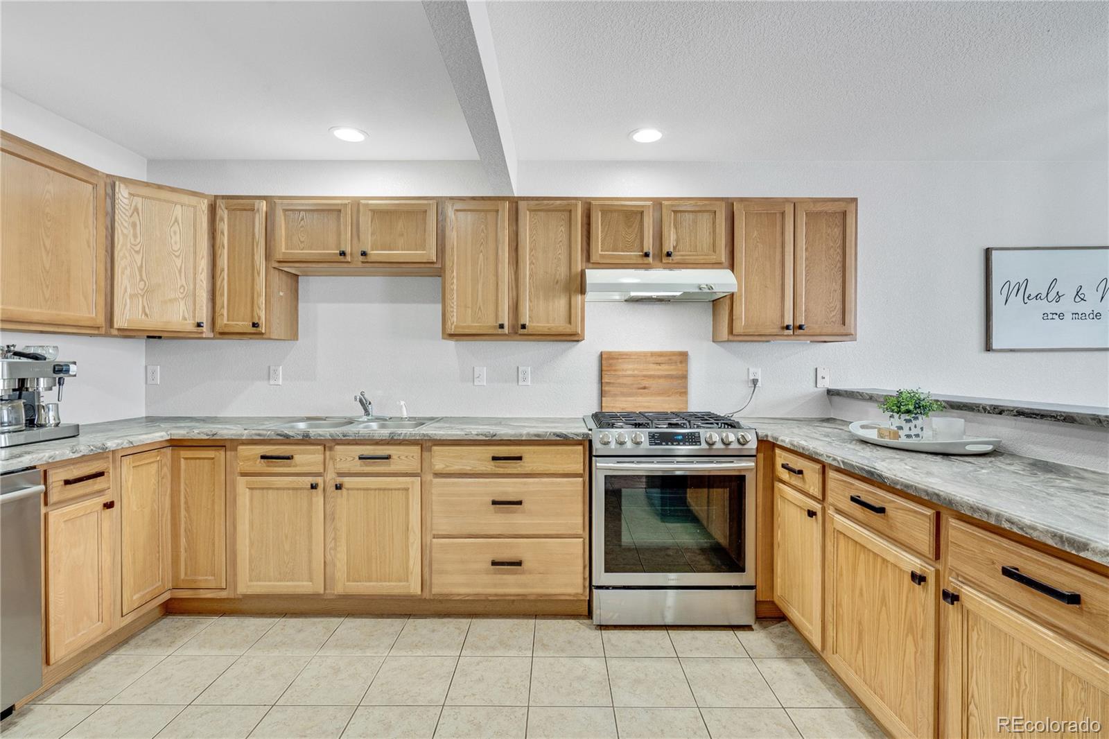 MLS Image #9 for 6414  stuart street,arvada, Colorado