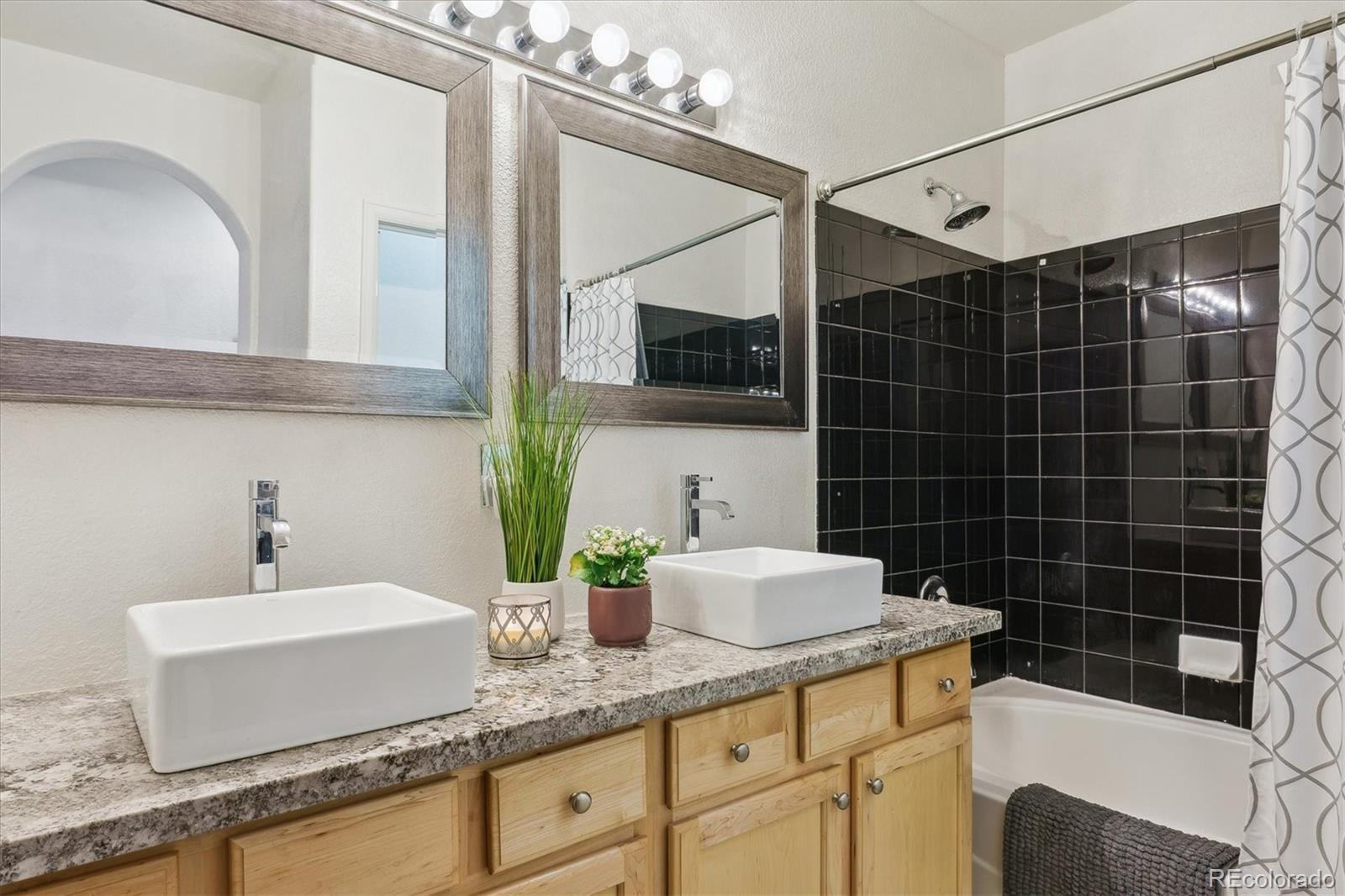 MLS Image #14 for 22932 e ontario drive,aurora, Colorado