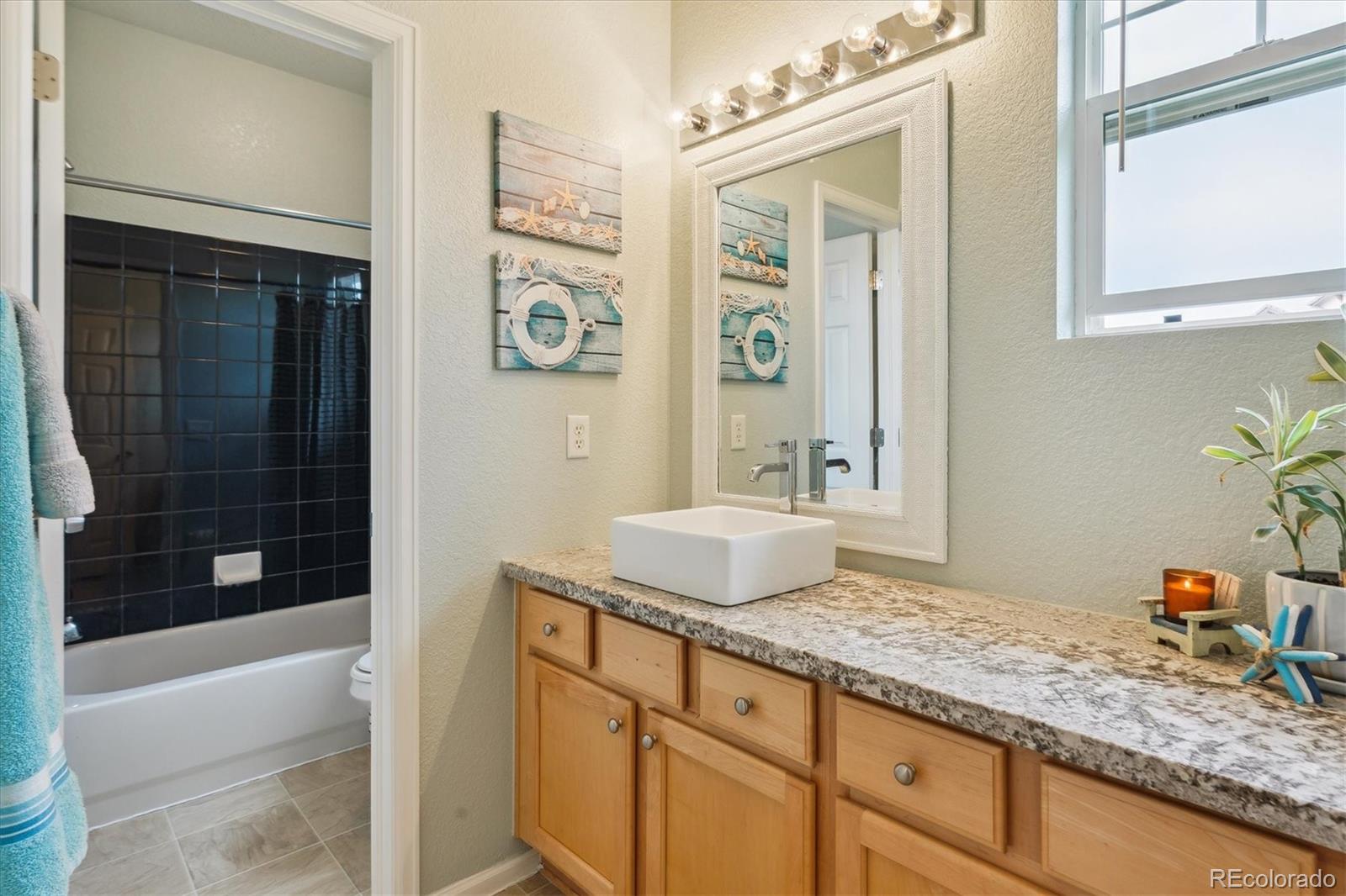 MLS Image #9 for 22932 e ontario drive,aurora, Colorado