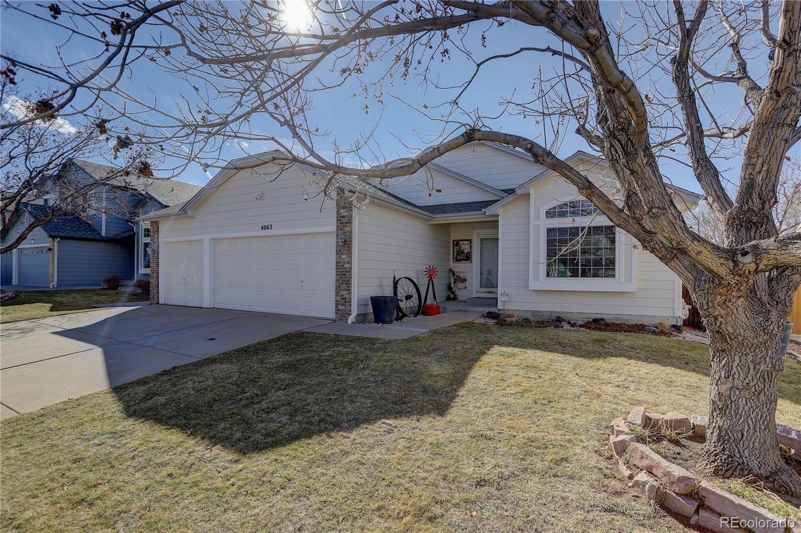 MLS Image #0 for 4063 s lisbon way,aurora, Colorado