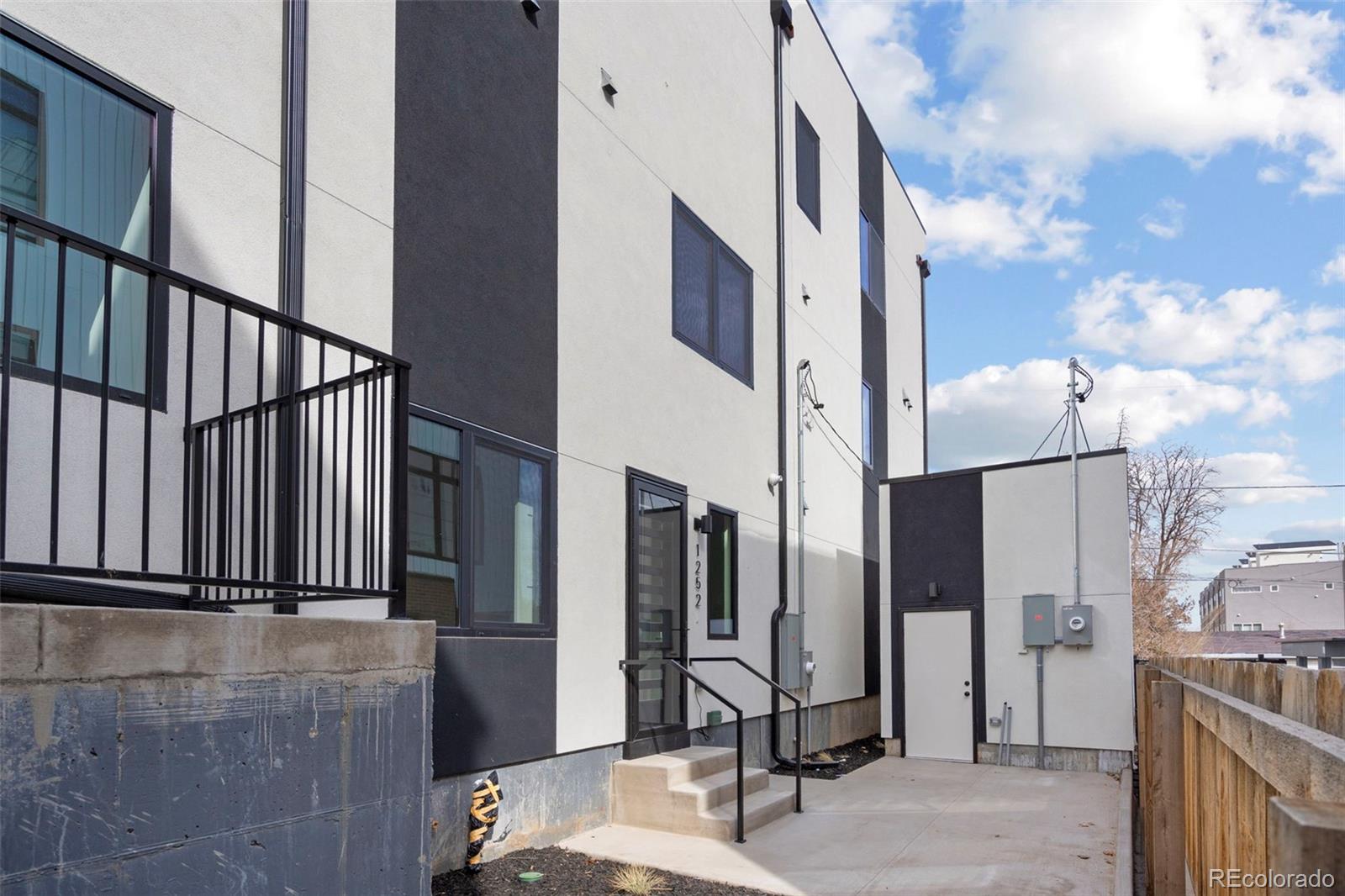 CMA Image for 1252  Yates Street,Denver, Colorado
